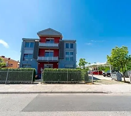 Piramida Hotel