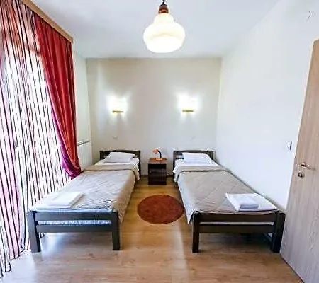 Piramida Hotel 3*